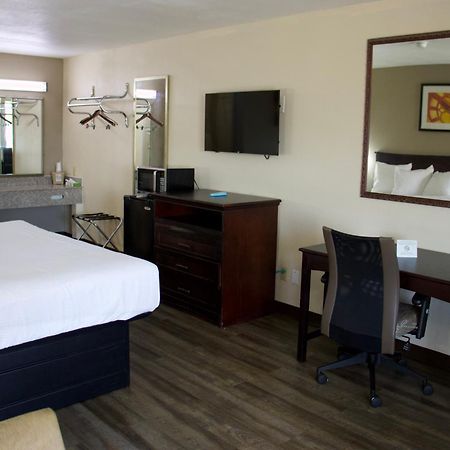 Legacy Inn - Куквілл Екстер'єр фото